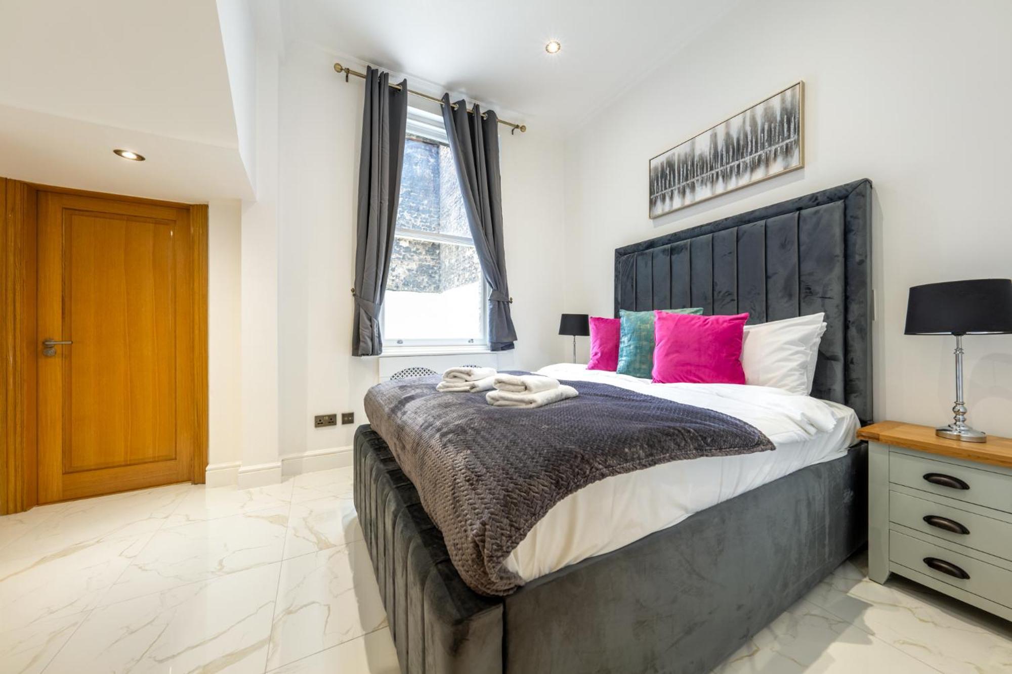 The Signature Residences London Exterior photo