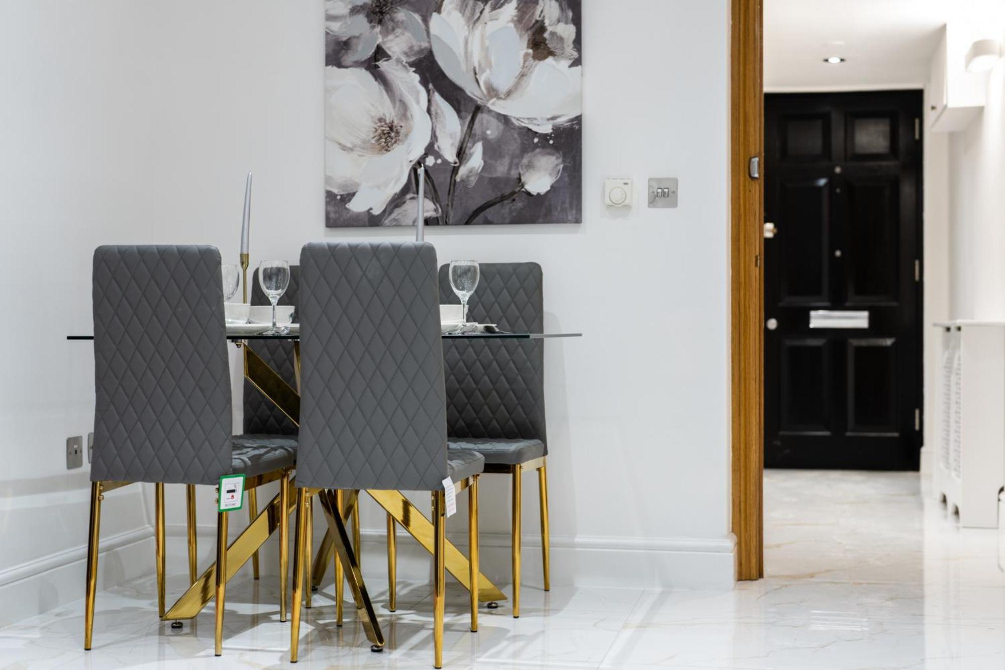The Signature Residences London Exterior photo